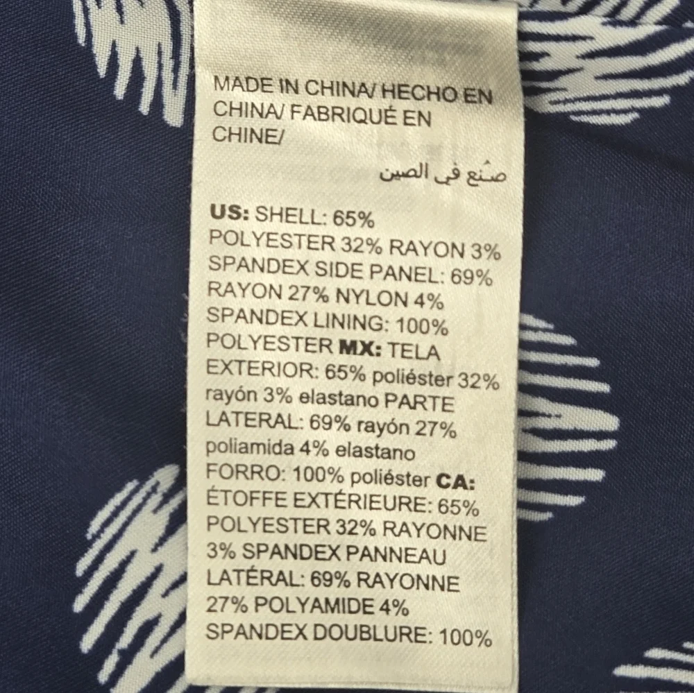 Chico's Zip-Up Career Blazer Size: 1